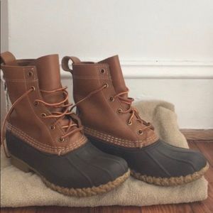 Woman’s L.L Bean Boots